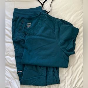 Teal scrub set